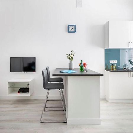 Wspolna 54 - Blue - Good Apartments وارسو المظهر الخارجي الصورة